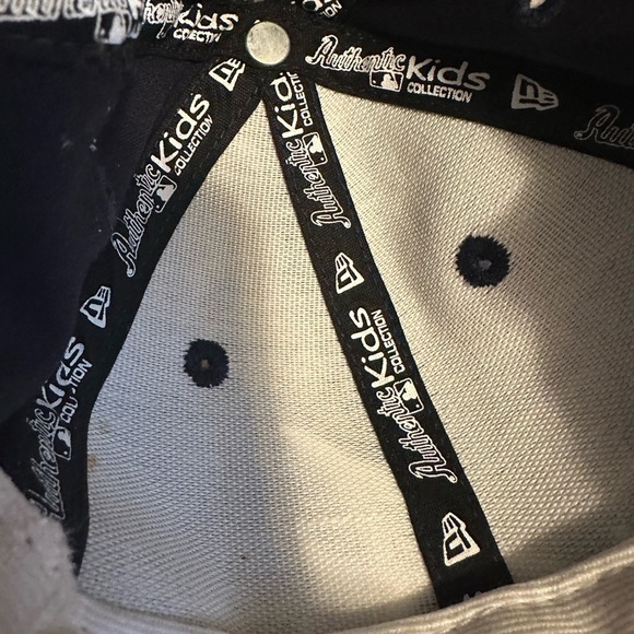 Atlanta Braves Kids Ball Cap - Picture 9 of 9